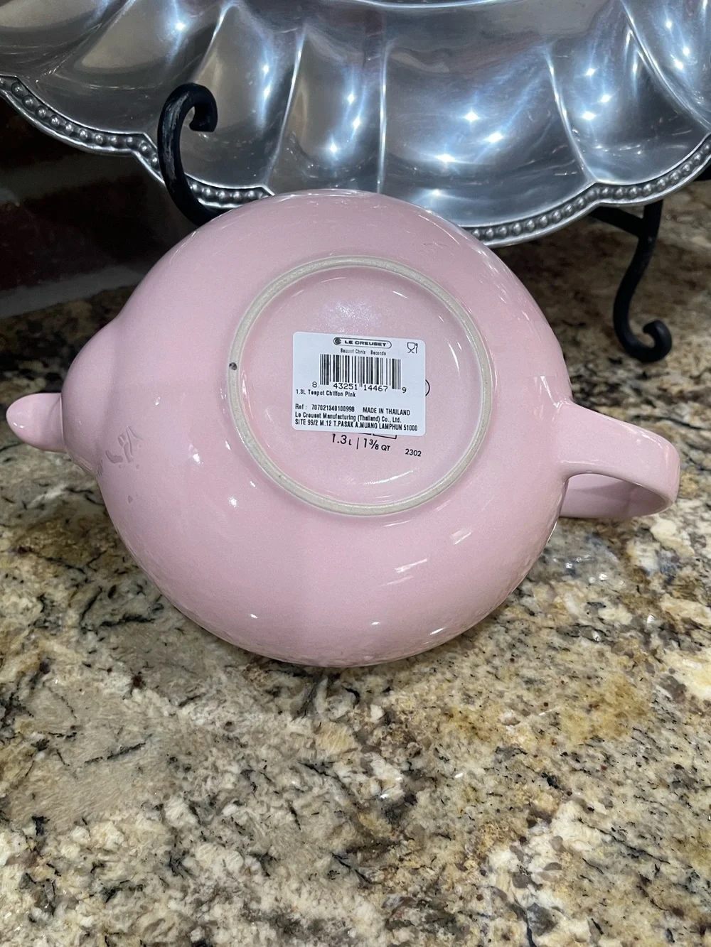 Le Creuset Second Choix Collection 1.3L stoneware teapot - CHIFFON PINK - NEW!
